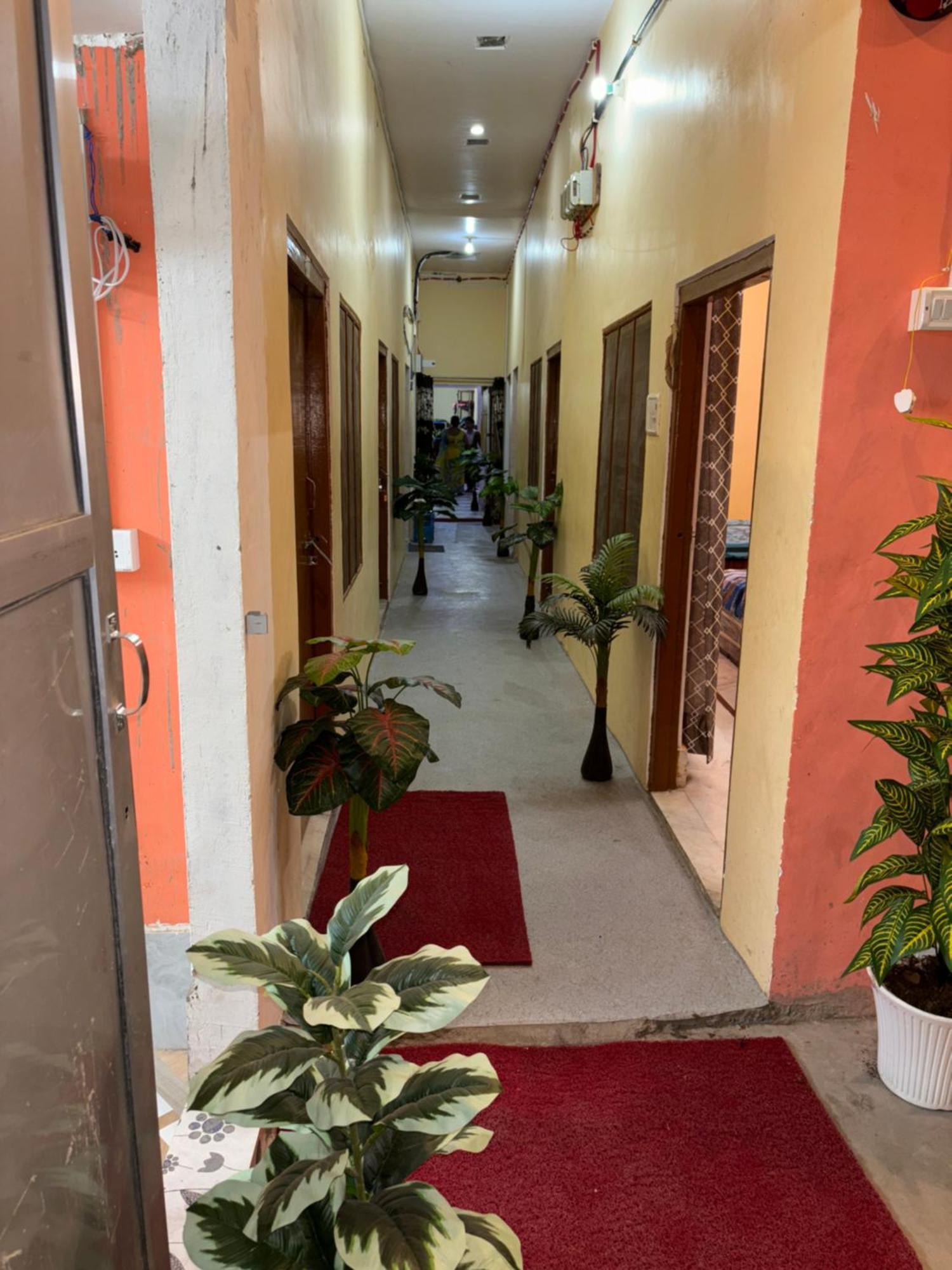 Shakuntala Guest House Ayodhya Dış mekan fotoğraf