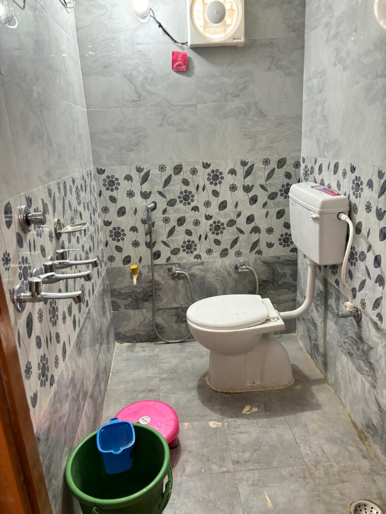 Shakuntala Guest House Ayodhya Dış mekan fotoğraf